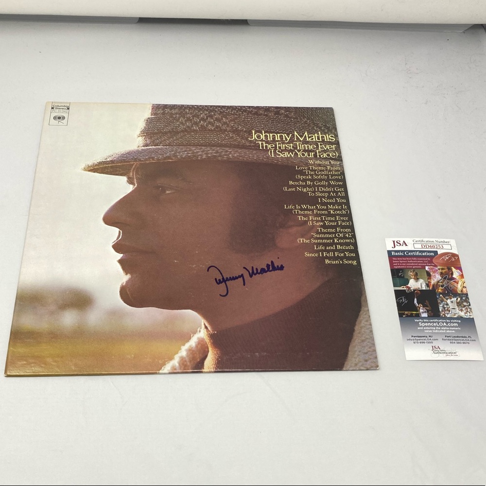 Johnny Mathis signed The First Time I Saw Your Face Album JSA COA